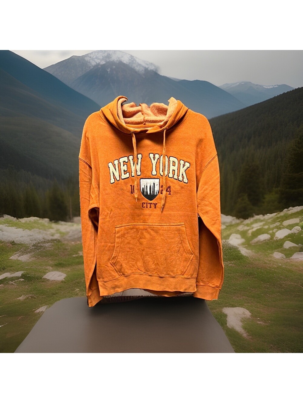 New York Popular Men's Rust Pullover Hoodie Graphic Print Front Pocket Size M